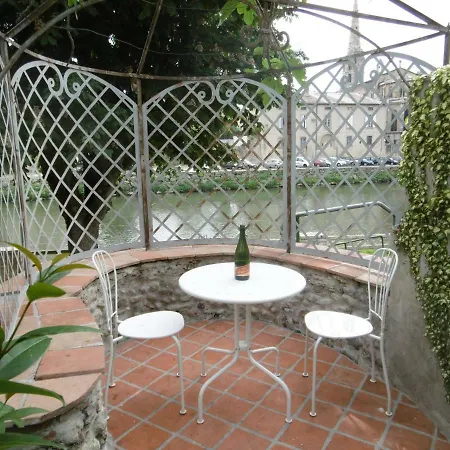 Limoux Riverside Gardens Esterno foto
