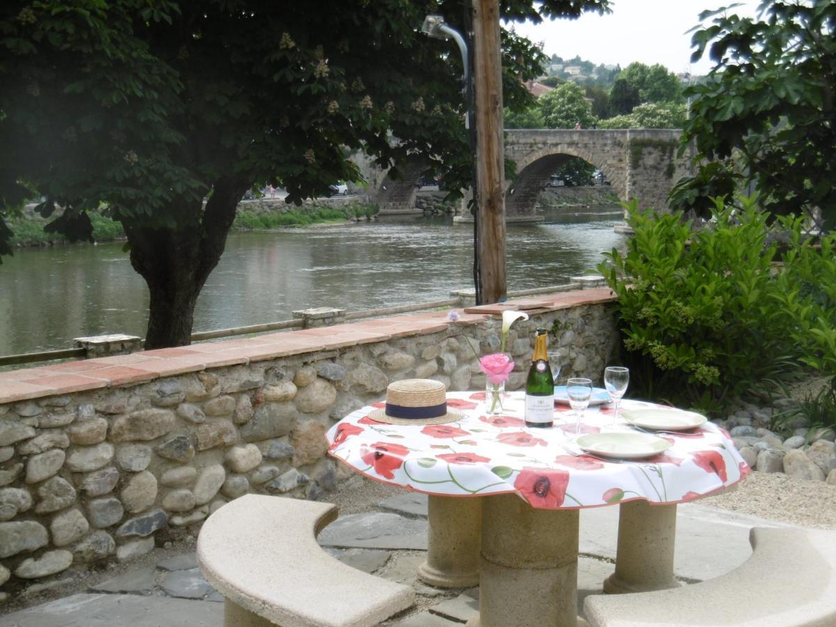 Villa Riverside Gardens